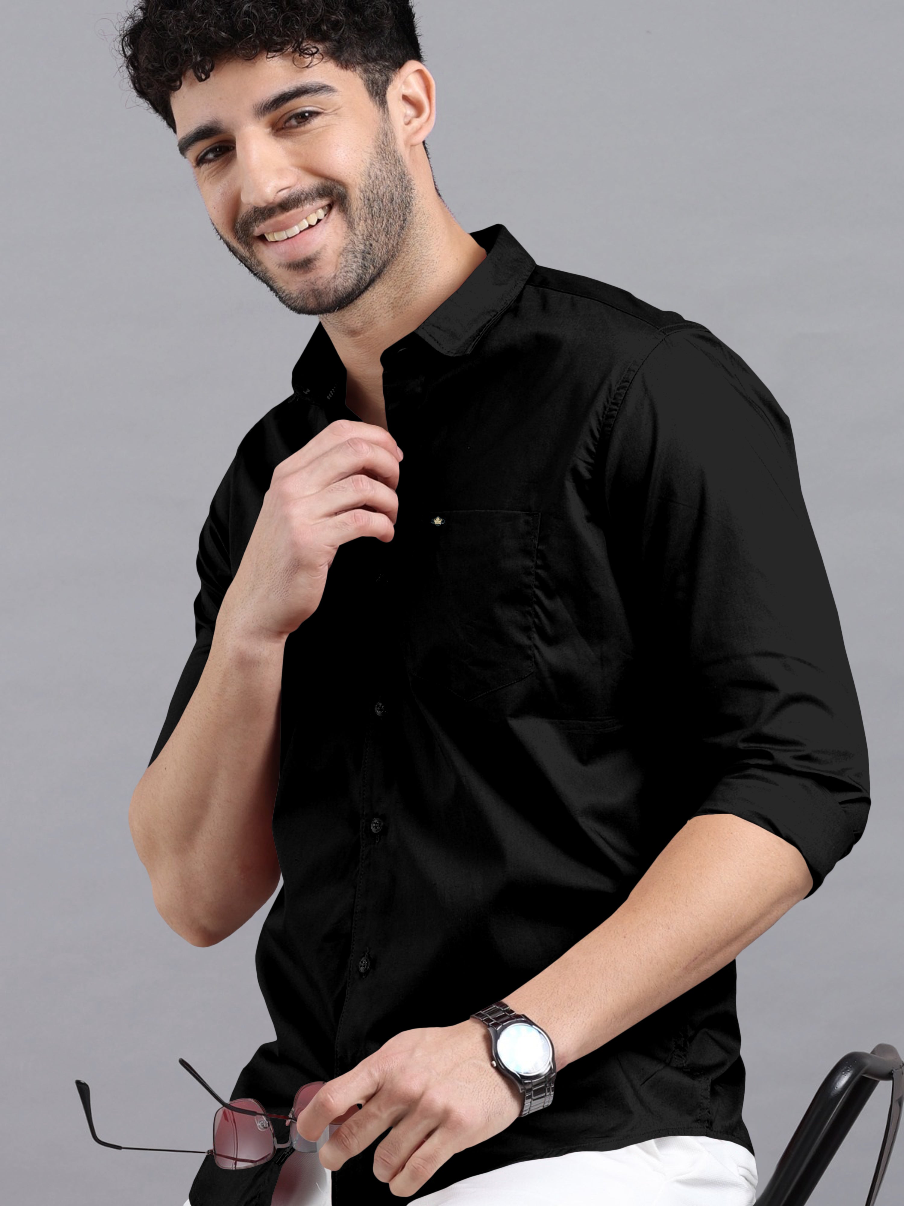 THE CLASSIC BLACK PLAIN COTTON SHIRT